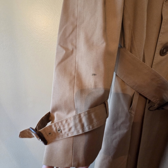 Aquascutum Women's Vintage Water Repellant Trench Coat Camel Made in Canada - Picture 6 of 16